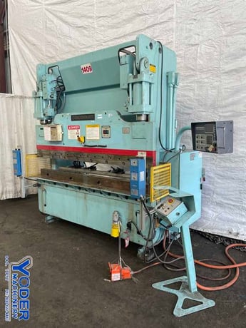 90 Ton, Cincinnati #90CBIIX6, hydraulic press brake, 8' overall, 78" between housing, 8" stroke, 15" open - Image 2