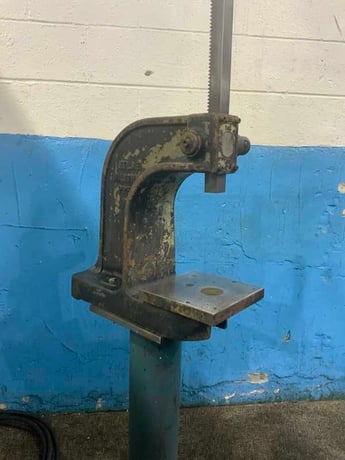 2 Ton, Atlas #1, arbor press, 14" work diameter, 1-5/8" arbor, 11" open height - Image 2