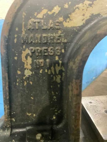 2 Ton, Atlas #1, arbor press, 14" work diameter, 1-5/8" arbor, 11" open height - Image 5