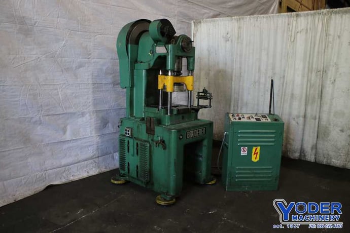 30 Ton, Bruderer #BSTA30, high-speed production press, 3-post, 1.57" stroke, 8" Shut Height, 1.57" adj. - Image 2