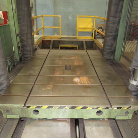 224 Ton, Reis #TUS-180-OK-200, hydraulic 4-post spotting press, 71" stroke, 98" DL, 71" x 98" bed, 1994 - Image 10