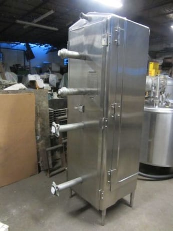 Mojonnier #8640, Plate Cooler, (5) 14" width x 50" H plates, 2" NPT nozzles, 1-1/4" diameter Outlet - Image 3