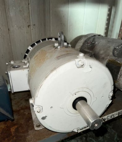 5 HP 1760 RPM Grainger Grainger Dayton 5XAU4 Washdown Motor, Frame 54T, 190/230 Volts, 3 phase - Image 1