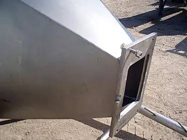 750 gallon Stainless Steel Cone Bottom Tank, 9" L x 6-1/2" width outlet - Image 7