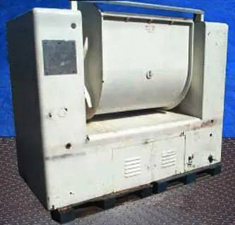 Dough Mixer, 42" L x 37" width x 40" H dim., 22" L x 1-1/2" to 2-1/2" diameter Blender, 24" pulley, 20/0.75 HP - Image 3