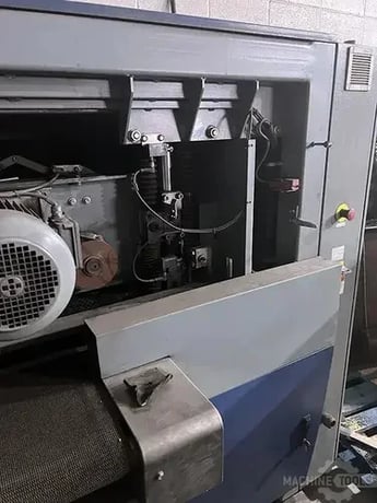 Lissmac #SBM-M1000-B2-60, deburrer, 39.37" working width, 13 FPM, 2012 - Image 10