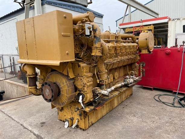 990 HP Caterpillar #3516-DITA, diesel marine engine, 59081 hours, 1200 RPM, hydromechanical governor, 1986 - Image 2