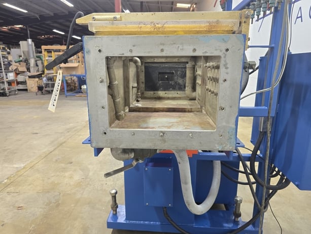 CDS #CVS121620, 16" width x 12" D, vacuum sizing tank, 2009 (2 available) - Image 6