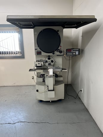 21" Gage Master #Series-89, 4-pos. lens turret optical comparator, 10X/20X/50X lenses, fiber optic surf. - Image 1