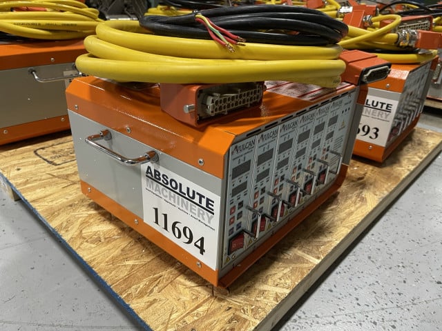 Vulcan #YK-D-6, 6 zone hot runner w/cards & cables, 2019 - Image 1