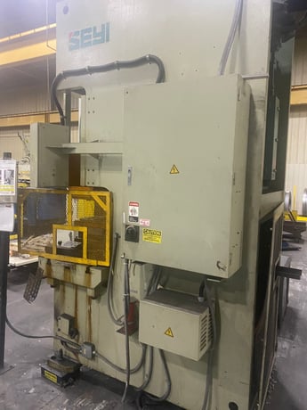 121 Ton, Seyi #SL1-121, gap frame press, 7.1" stroke, 13.8" Shut Height, 35-65 SPM, 2000 - Image 5