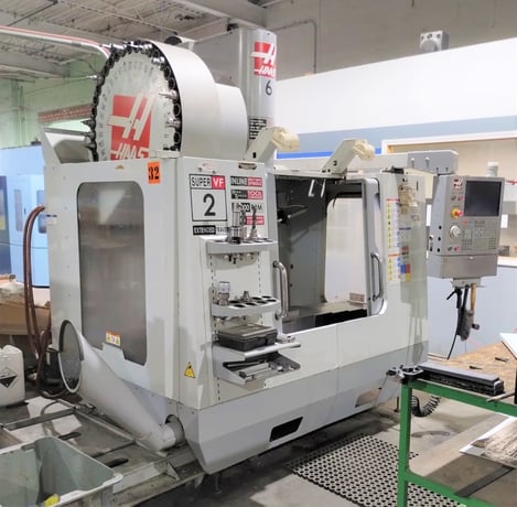 Haas #VF-2SSYT, 12000 RPM, 30" X, 20" Y, 28" Z, 40 automatic tool changer, 2008 - Image 1