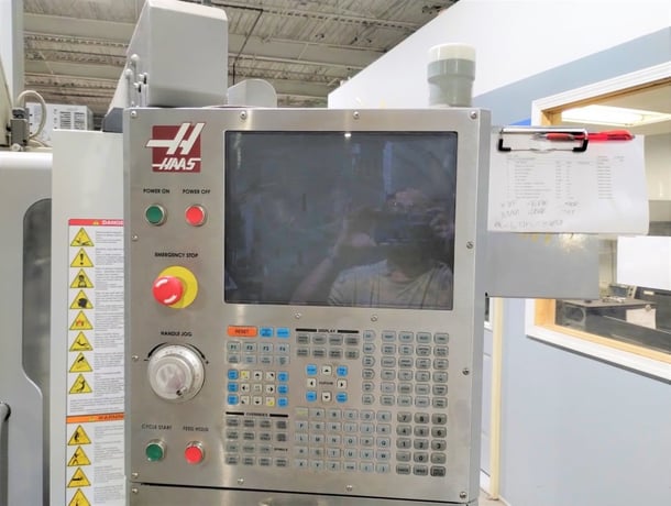 Haas #VF-2SSYT, 12000 RPM, 30" X, 20" Y, 28" Z, 40 automatic tool changer, 2008 - Image 3