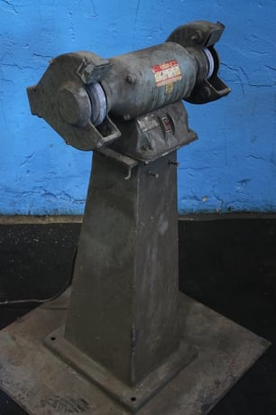 Dayton #1Z7075, double end grinder, 8" wheel diameter, 3/4 HP, #76588 - Image 1