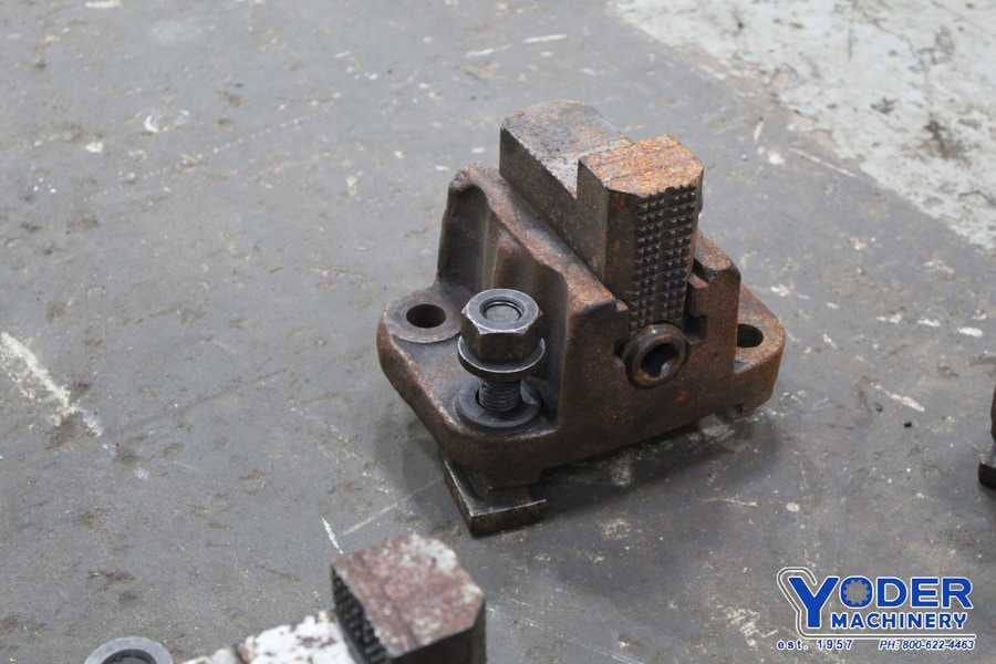 5" x 2" 4-Jaw chuck, 2" travel, 5-1/2" hole center, #72354 - Image 3