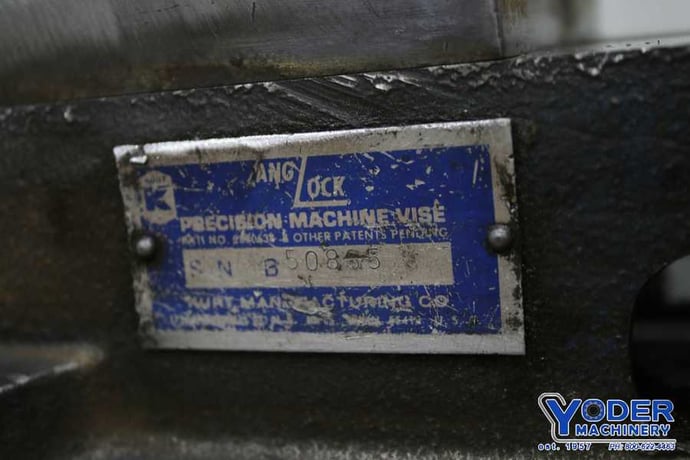 Kurt #D688 Angleloc machine vise, plain style, 6" x 8.8" x 1.735" jaw, #76196 - Image 2