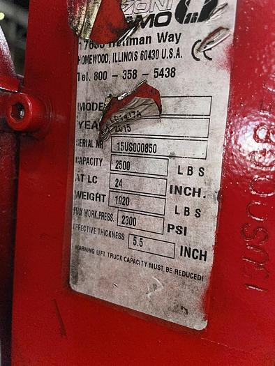 Bolzoni Auramo #LS14J7A, 2500 lb. capacity carton clamp, 48" width, 2300 psi, 2015 - Image 6