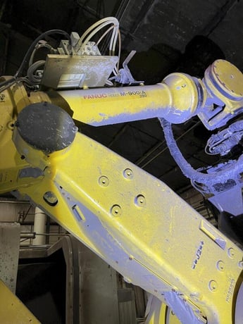 Eagle automated saw and knockout system, s/n 05027, with enclosure with light curtain, 2005 - Image 4