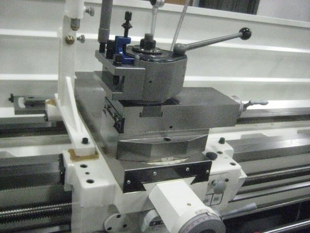 22" x 60" Powerturn, precision lathe with 4-1/8" bore, 13-3/4" swing over cross slide, 10 HP, new - Image 5