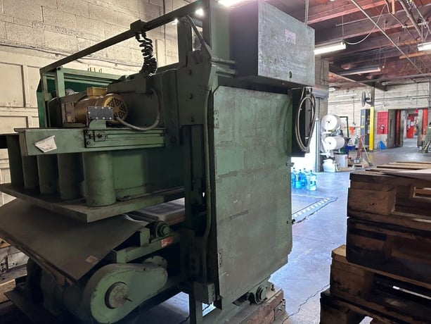 44 Ton, Ormont #DU-44, 4 Stroke Receeding Head Clicker Press, 30" x60" table, 4" stroke, 12" DL - Image 2