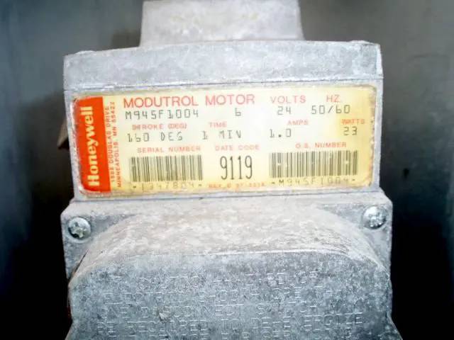 30 Ton, McQuay & Snyder RPS0300BS, Roof Mounted Air Conditioner, Steam Type, (3) Condenser fan motors, 1.5 - Image 7