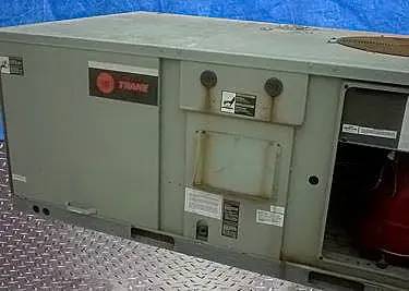 6 Ton, Trane YCD060C4L0BC, Heating and Cooling System, Natural gas heating, 90000 BTU/hr Input, 1994 - Image 6