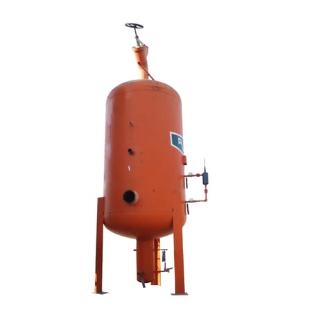 1165 gallon Refrigeration Valves and Systems Corp., Oil Scrubber Tank, 60" diameter x 7' 2" L Tank, 1995 - Image 2