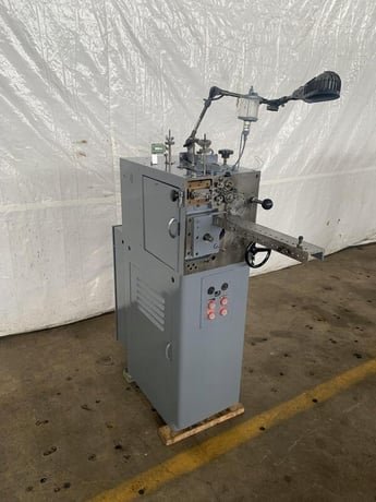 No. W2000 Torrington, spring maker - Image 1