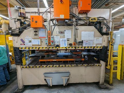 100 Ton, Feed-Lease / PA/ Beckwood hydraulic press line, uncoiler, straightener, feeder - Image 3