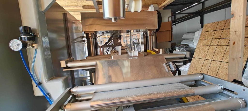 Bartelt Packaging Im Poucher, Never Put Into Production, new 2021 - Image 7