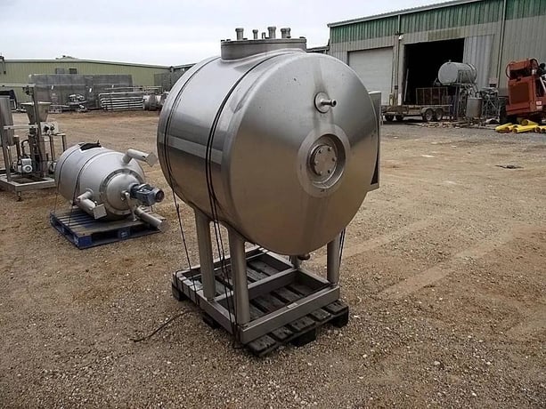 150 gallon Alfa-Laval Aseptic Stainless Steel Tank, vertical, S/N 31802-353 - Image 5