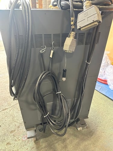 Fanuc, R-2000iA/210, robot with R-J3iB controller & teach pendant, 210 Kg, 2006 - Image 9