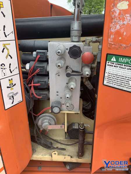 507 lb. JLG #E400AJPN, manlift, 46' 6" working height, 3 MPH, 1347 hours, 2004, #73042 - Image 5