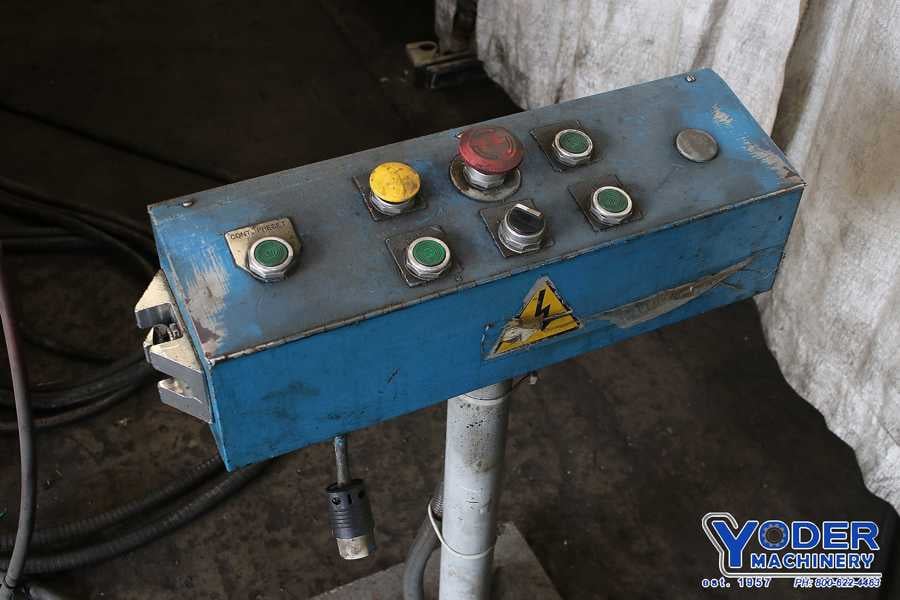 80 Ton, Han Oul #HNCP-80, gap frame press, 5.11" stroke, 13.77" Shut Height, air clutch, 15 HP, 1993, #70509 - Image 3