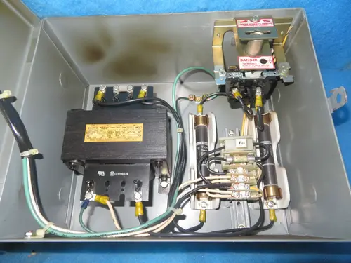 Square D, SK5271S3, 600 VAC 500 VA transformer disconnect, 1 year warranty - Image 5