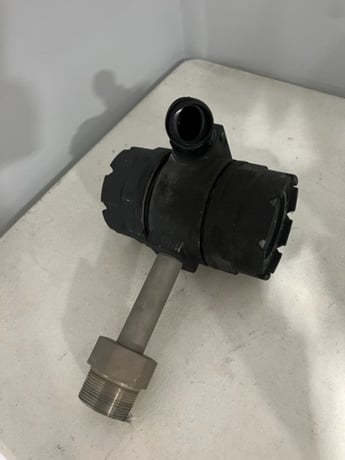Emco #PHD92S80F150L0CT0T, Vortex Shedding Flow Meter, 275 psi, 4-20 mA, 110/220 VAC, 752 F - Image 3