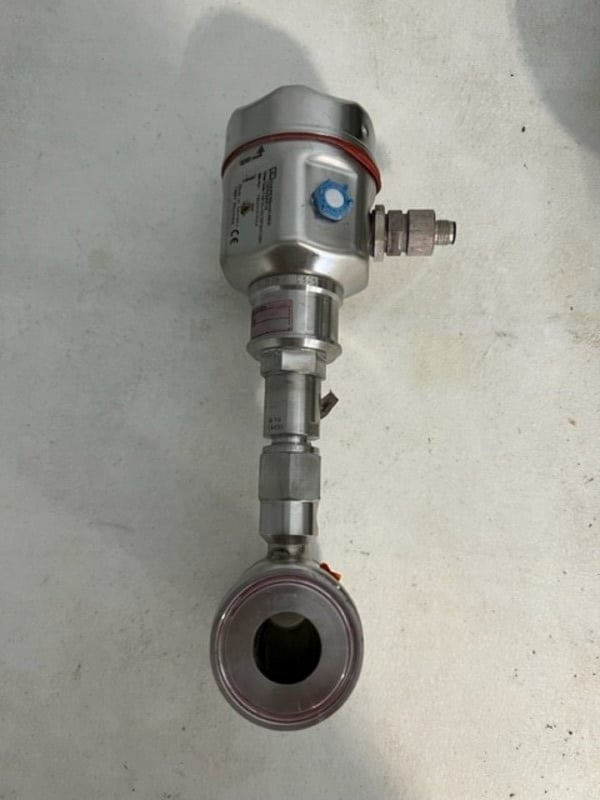 Endress & Hauser #PMP46-RE13PBHCSBD, Pressure Transmitter, 2" O.D., 1" I.D. - Image 2