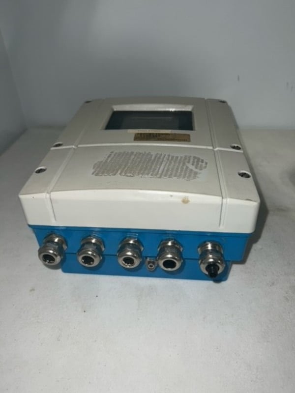 Endress & Hauser #53H22-1G0B1AC1ABAA, Flow Meter, 20-55 VAC, 16-62 VDC - Image 2