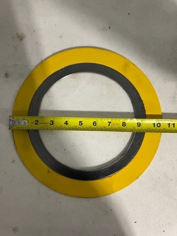 6" Flexitallic, 600# Gaskets, Stainless Steel, lot of (10), 10.5" O.D. - Image 2