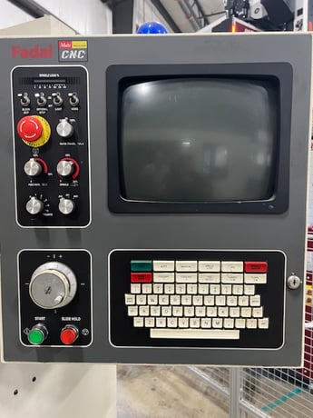 Fadal #VMC3016L, vertical machining center, 21 automatic tool changer, 30" X, 16" Y, 20" Z, 7500 RPM, #40,15 - Image 2