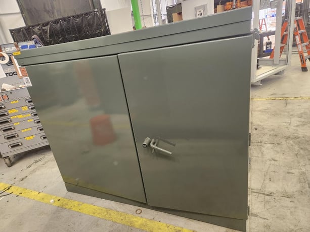 450 KVA 13200GY/7620 Primary, 208Y/125 Secondary, 3 phase, Padmount Transformer - Image 2