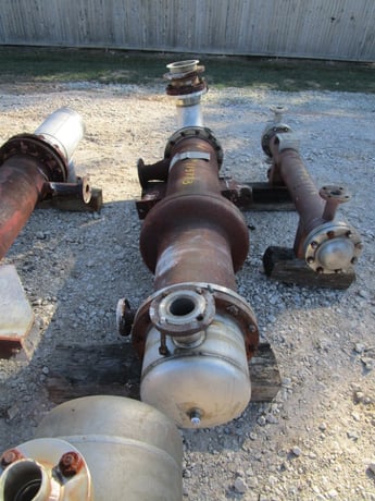 133 sq.ft., 150 psi shell, Rubicon, vertical exchanger, 50 psi tube, 14" diameter x 6' 0" F/F, 366 deg. F. - Image 5