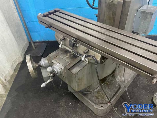 Comet #3VHG, ram type vertical mill, 9" x42" table, 3 HP, power draw bar, R-8, #76559 - Image 3