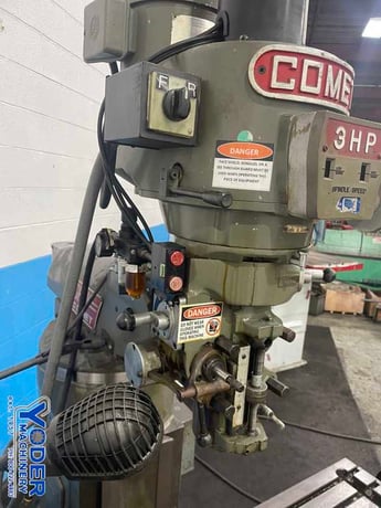 Comet #3VHG, ram type vertical mill, 9" x42" table, 3 HP, power draw bar, R-8, #76559 - Image 5