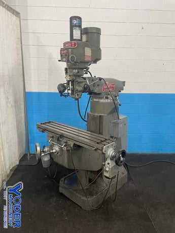 Comet #3VHG, ram type vertical mill, 9" x42" table, 3 HP, power draw bar, R-8, #76559 - Image 10