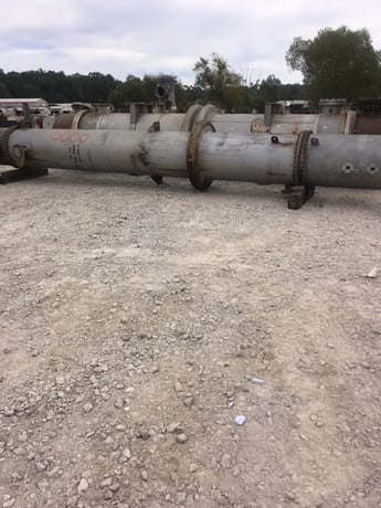 2633 sq.ft., 75FV psi shell, Southern, Vertical Heat Exchanger, 75FV psi tube, 32" diameter x 20' 0" F/F, 300 - Image 1