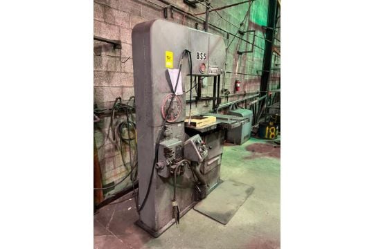 36" x 24" DoAll #3624-3, vertical bandsaw, 3 wheel, blade welder, variable speed - Image 2