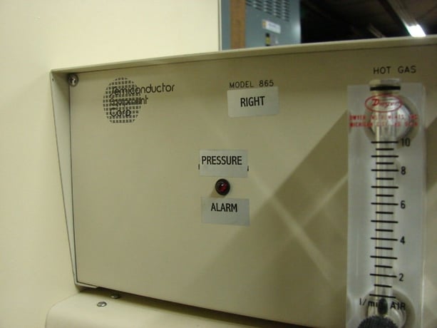 Semi Conductor Equipment Corporation #860, wafer bonder - Image 3