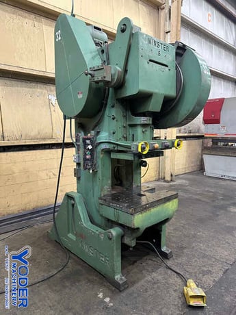 60 Ton, Minster #6, OBI back geared press, 6" stroke, 14" Shut Height, air clutch & brake, #76280 - Image 1