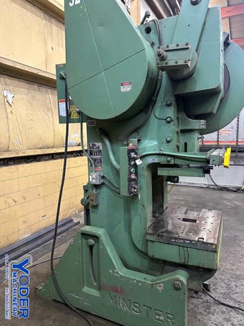 60 Ton, Minster #6, OBI back geared press, 6" stroke, 14" Shut Height, air clutch & brake, #76280 - Image 6